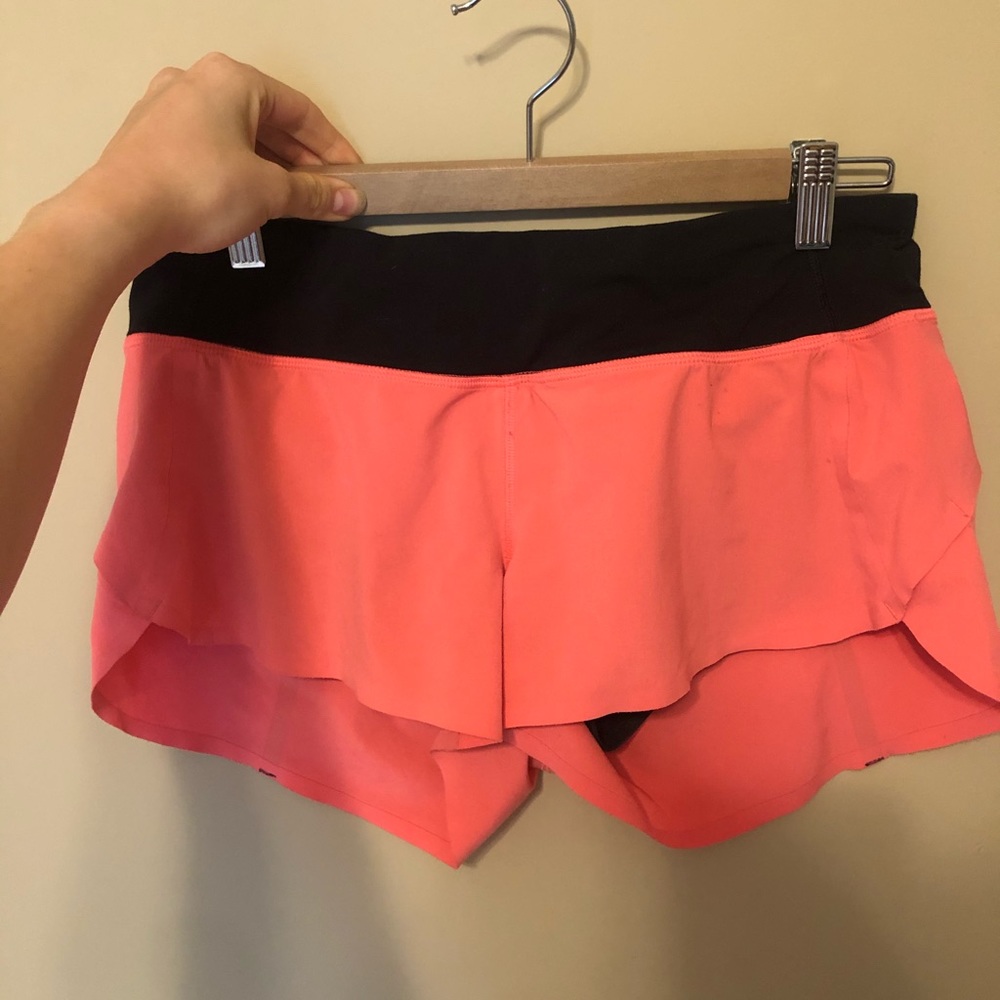 Lululemon run shorts size 6